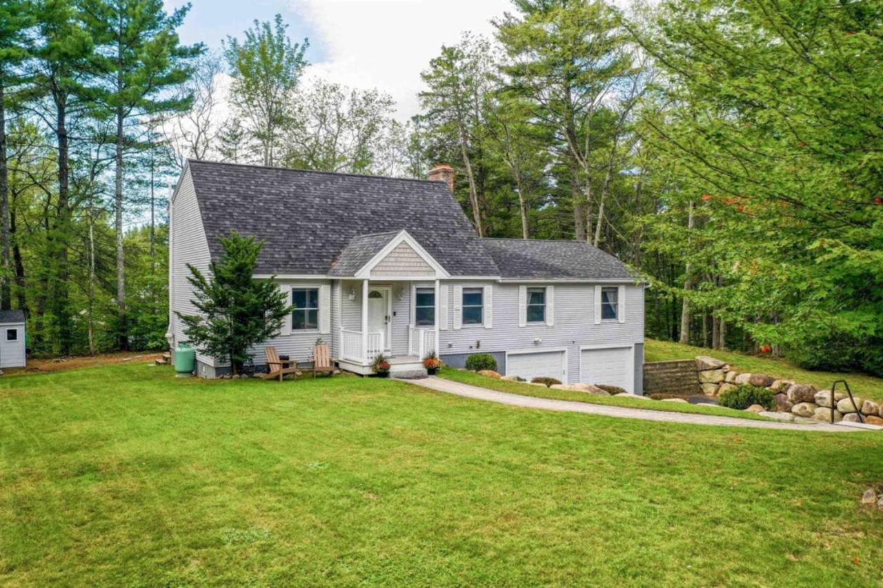 Spacious North Conway Home Ac Hot Tub And Games Exterior photo